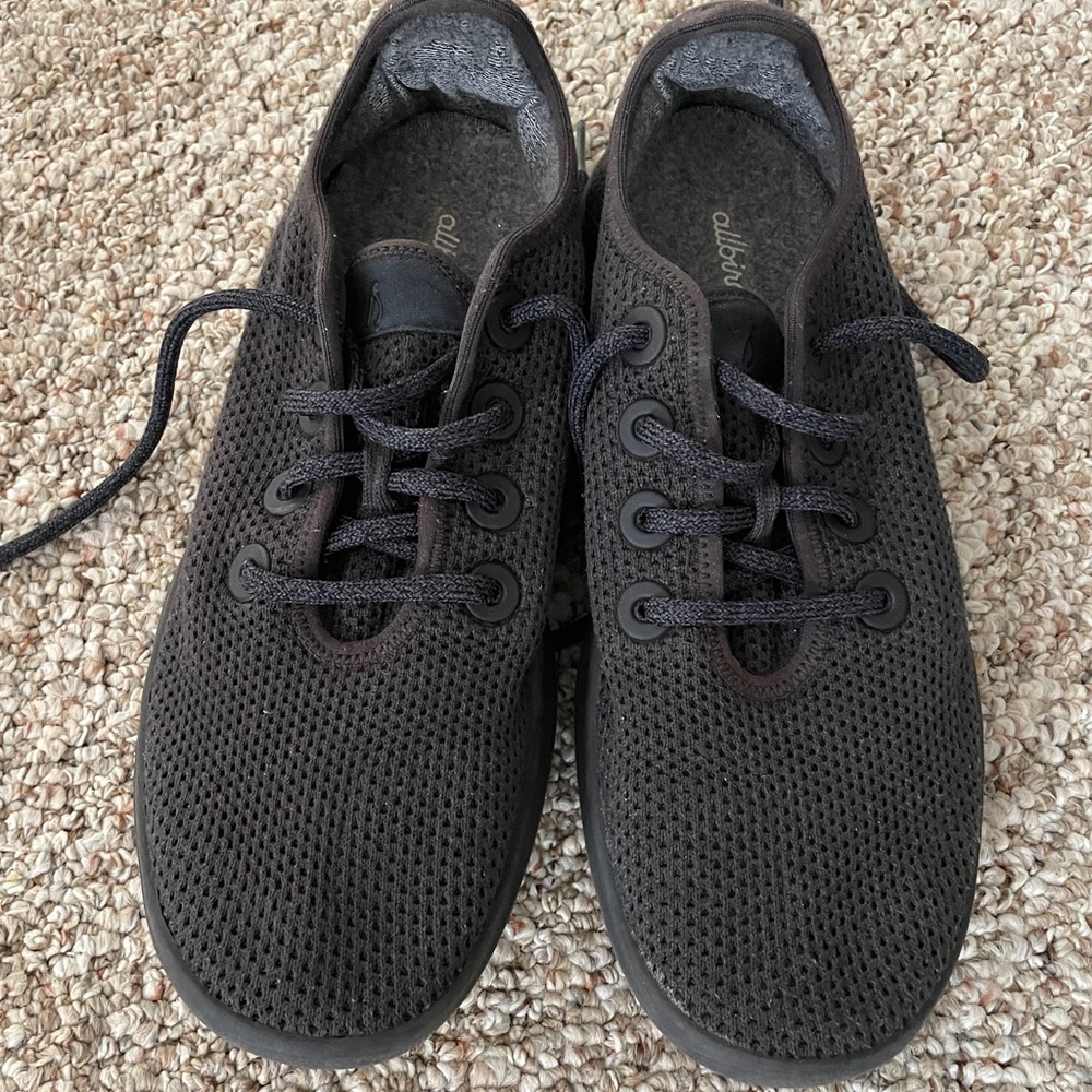 Allbirds Tree Runners Sneakers Size 9 Charcoal